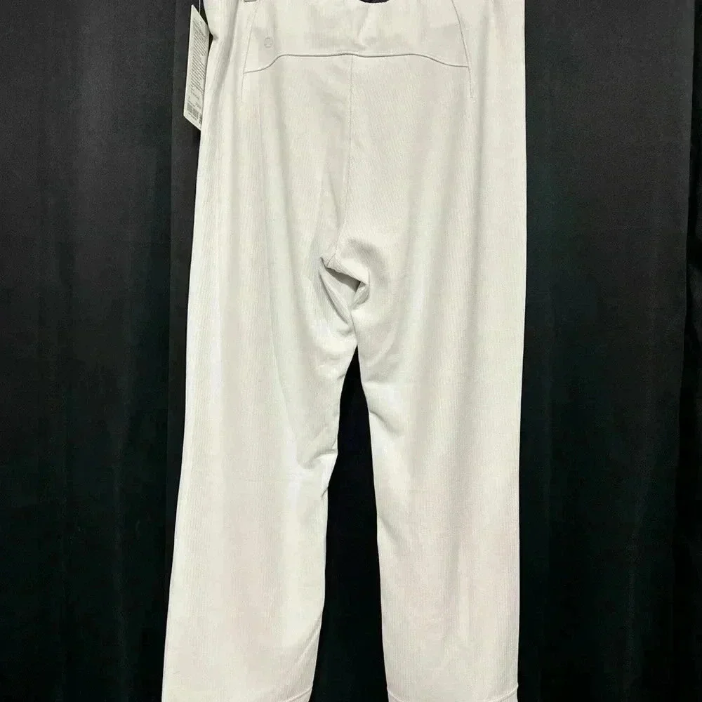 NWTs Lululemon Ribbed Softstreme Pants